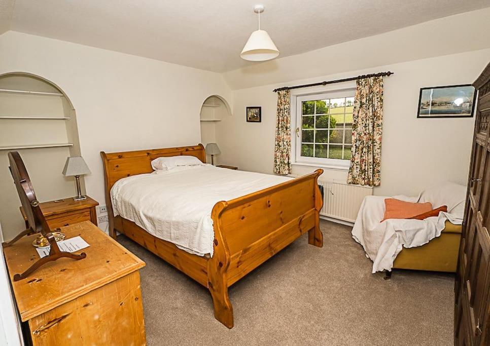 West Lodge 3 Bedrooms, Near Golf Course And River Turriff Exteriör bild